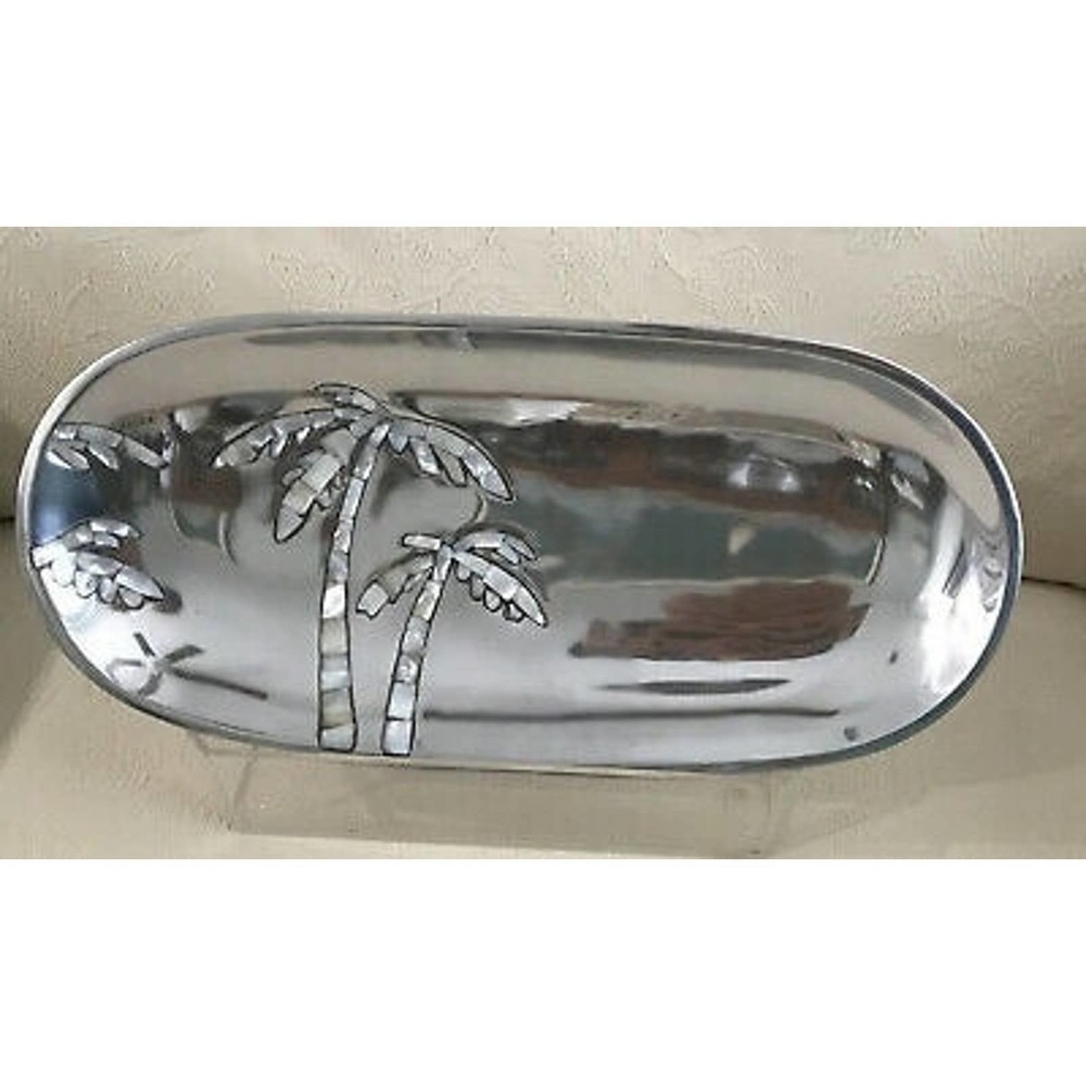 TOWLE 15 inch bread server Abalone palm
